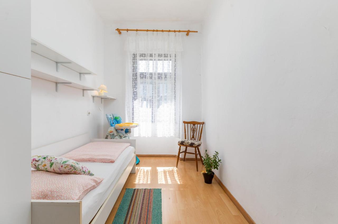 Apartment Ana Fazana Exterior photo