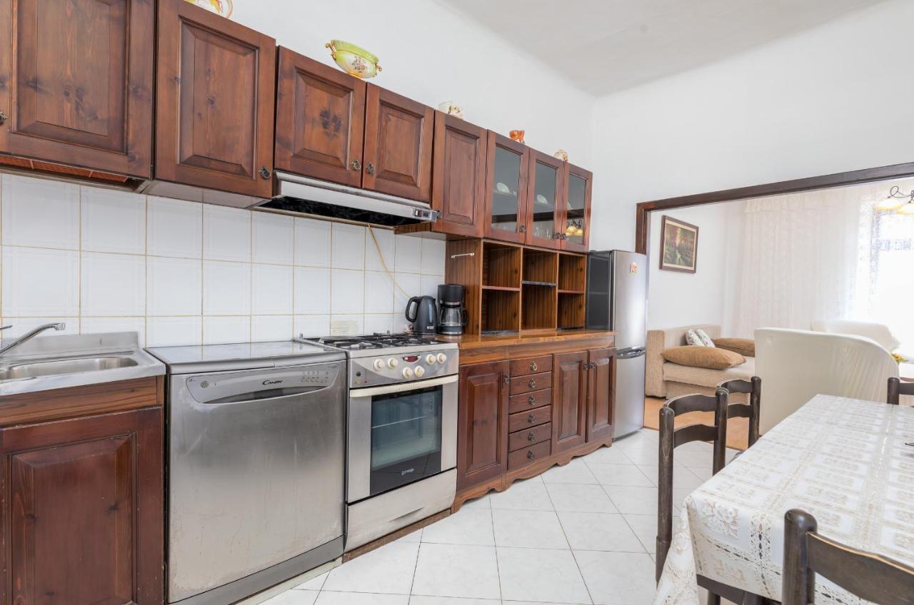 Apartment Ana Fazana Exterior photo