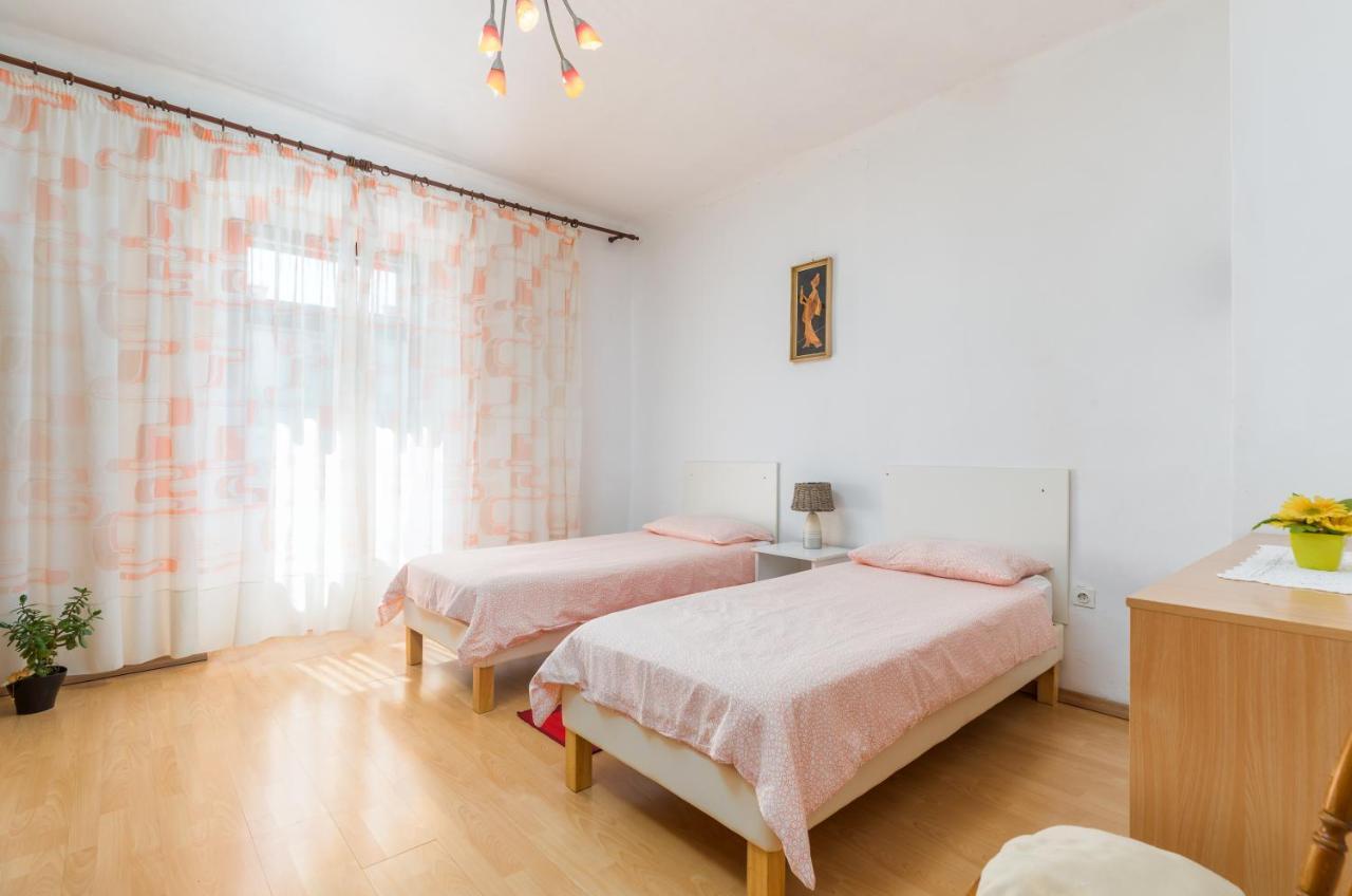 Apartment Ana Fazana Exterior photo