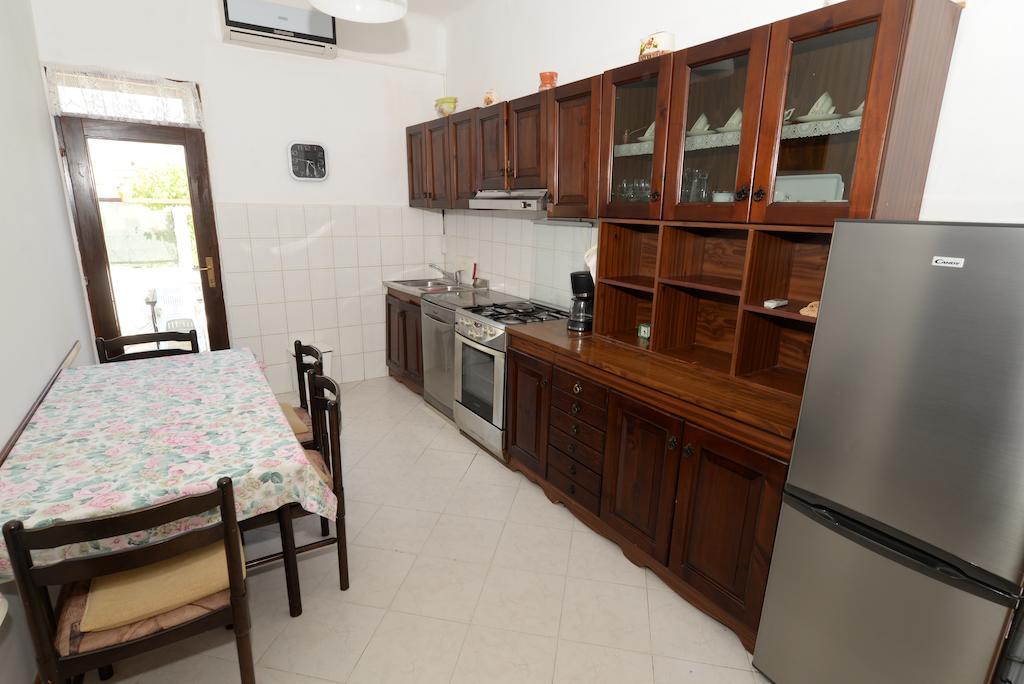 Apartment Ana Fazana Room photo